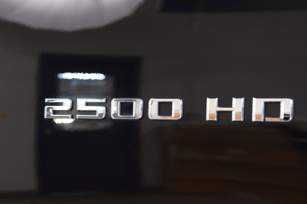 2024 Chevrolet Silverado 2500HD LTZ - Photo 19