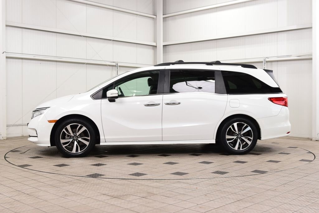 Used 2024 Honda Odyssey Touring Van