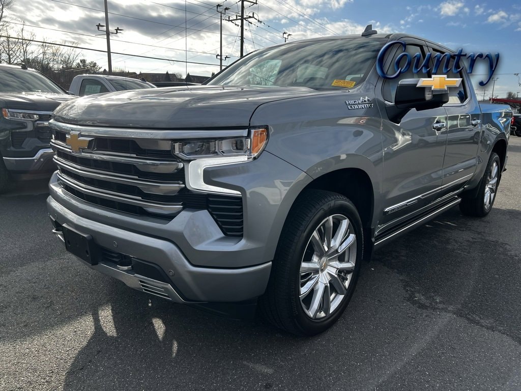 2024 Chevrolet Silverado 1500 High Country's photo