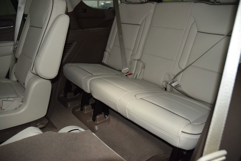 2024 GMC Yukon Denali - Photo 46