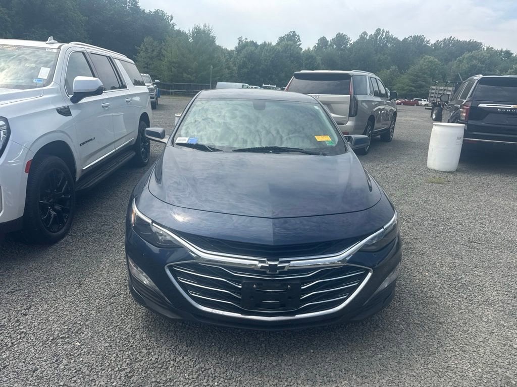 Used 2022 Chevrolet Malibu 1LT with VIN 1G1ZD5ST8NF192250 for sale in Warrenton, VA