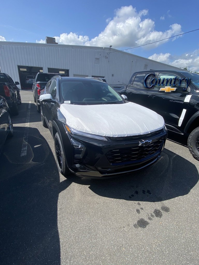 2025 Chevrolet Trax SUV 