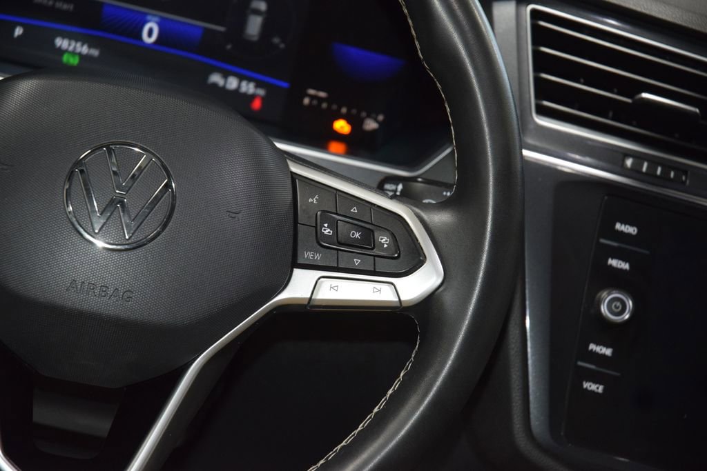 2022 Volkswagen Tiguan SE - Photo 35