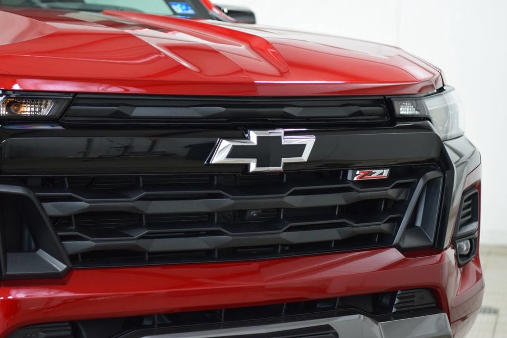 2026 Chevrolet Colorado Z71 - Photo 11