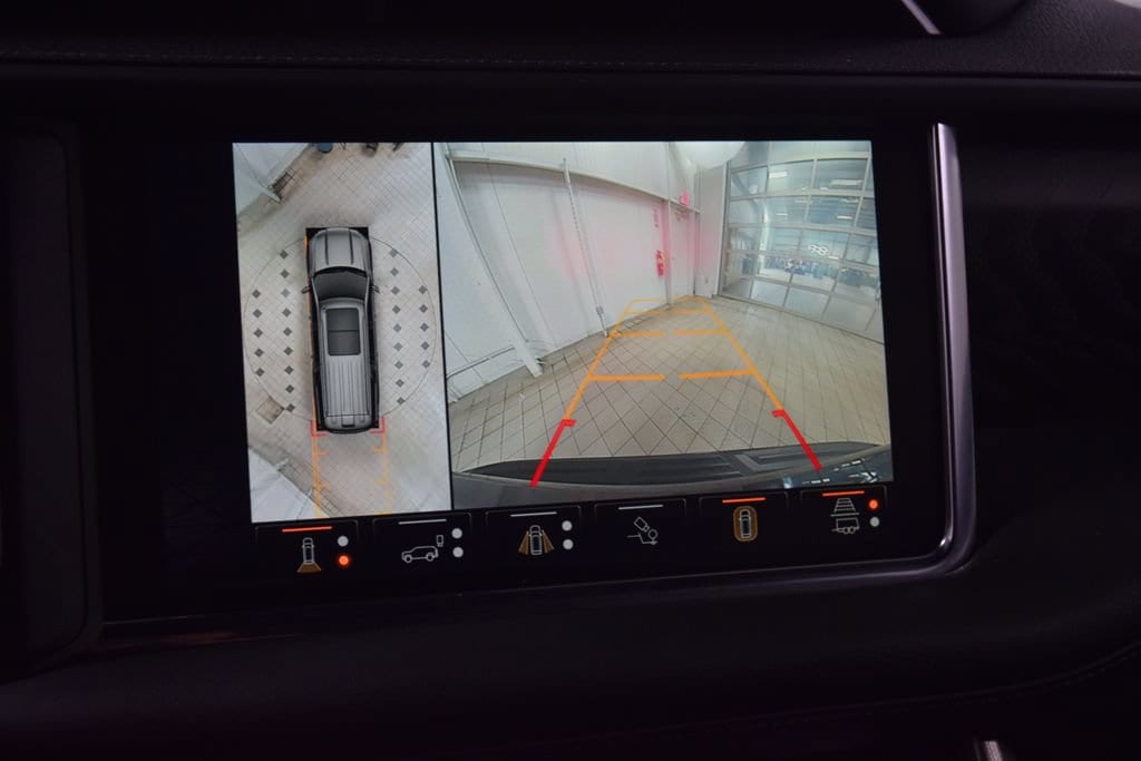 2024 GMC Yukon XL Denali - Photo 57