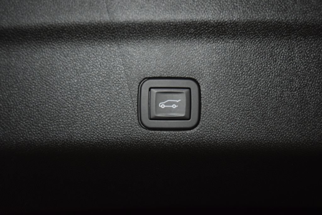 2024 Cadillac Escalade ESV Premium Luxury - Photo 26