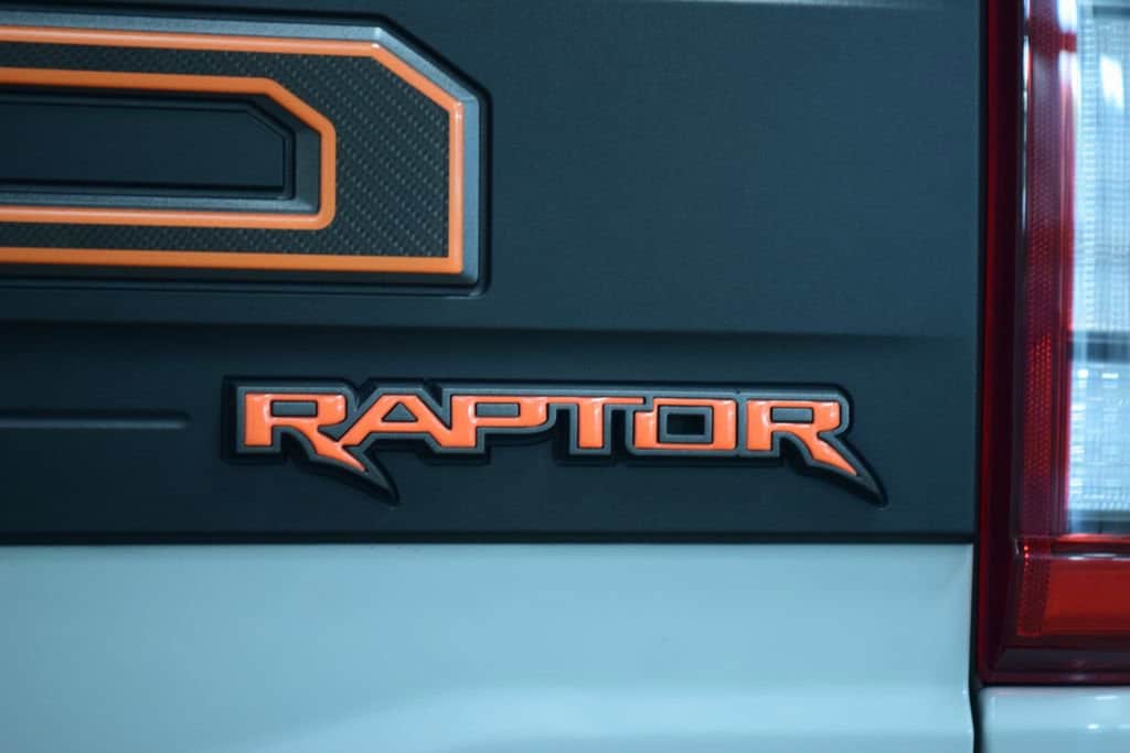 2023 Ford F-150 Raptor - Photo 23