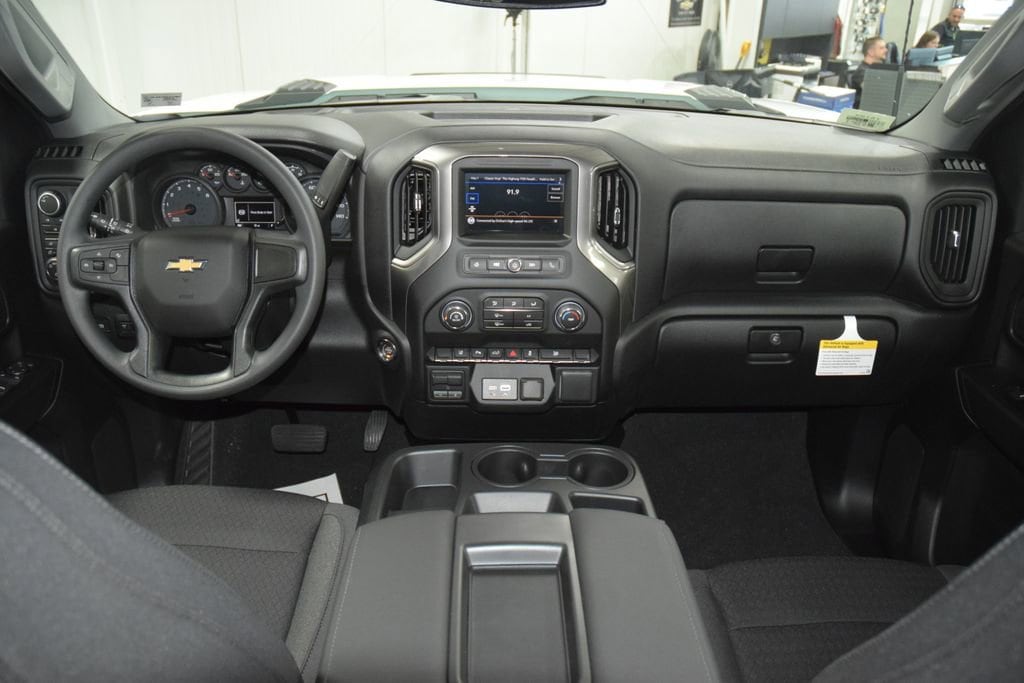 2026 Chevrolet Silverado 2500 HD Custom - Photo 33