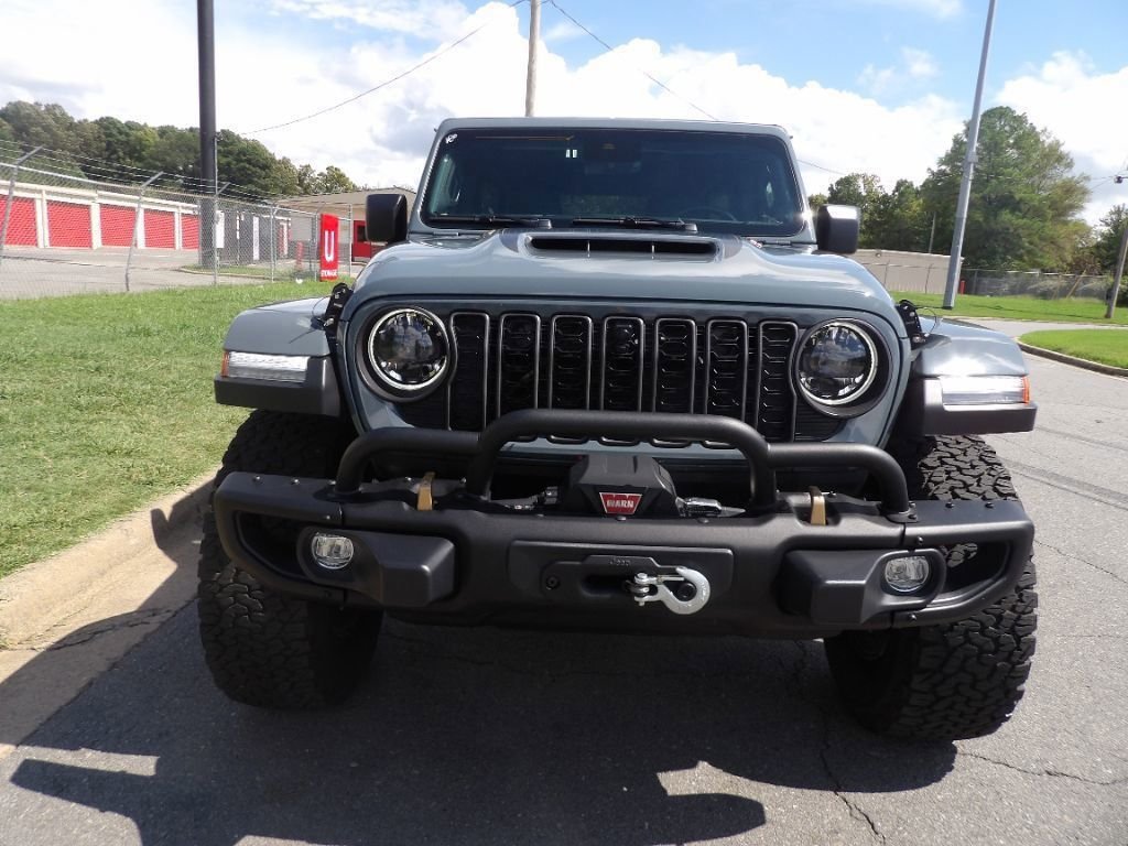 2024 Jeep Wrangler Rubicon 392 photo 3