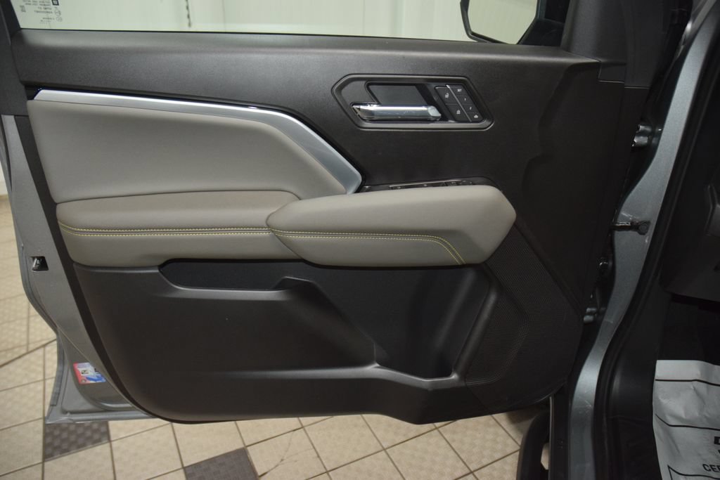 2026 Chevrolet Colorado ZR2 - Photo 52