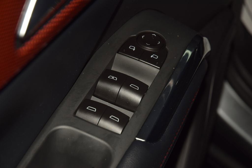2025 Chevrolet Traverse Z71 - Photo 47