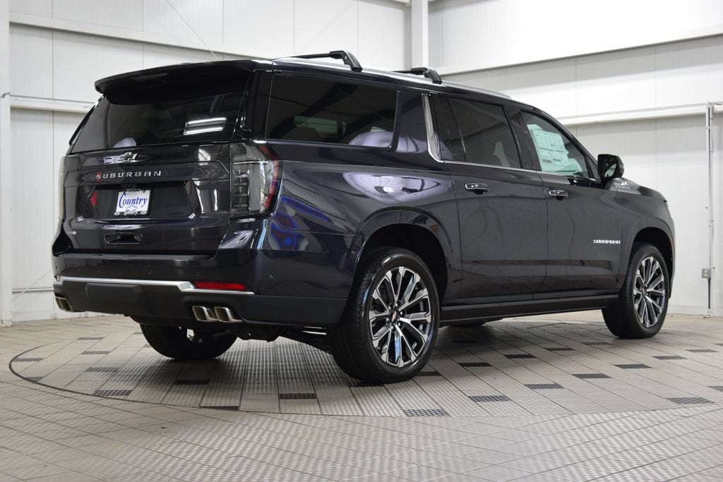 2026 Chevrolet Suburban High Country - Photo 8