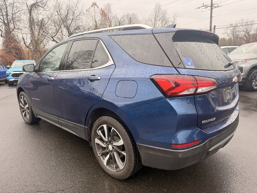 2022 Chevrolet Equinox Premier photo 2