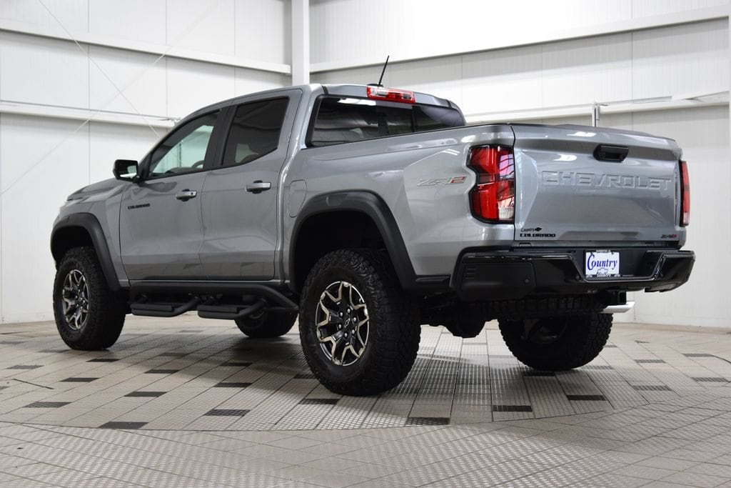 2026 Chevrolet Colorado ZR2 - Photo 6