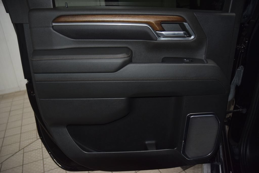 2024 Chevrolet Silverado 3500HD High Country - Photo 52