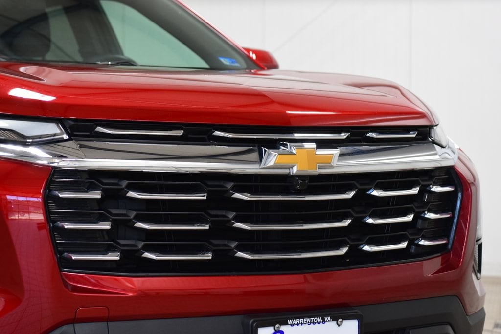 2025 Chevrolet Equinox LT - Photo 11
