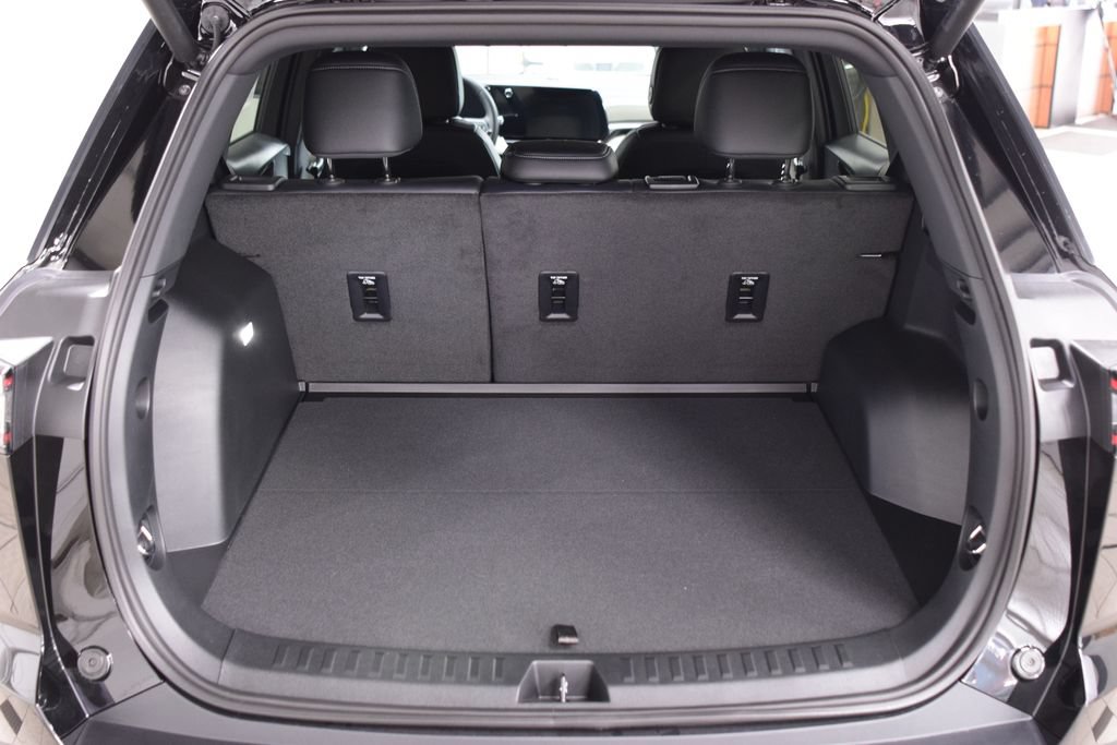 2027 Chevrolet Equinox LT - Photo 22