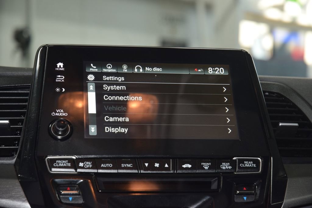 2024 Honda Odyssey Touring - Photo 26