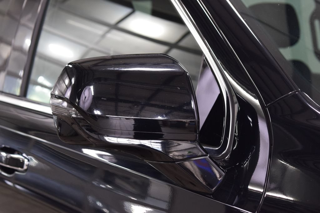 2024 GMC Yukon XL Denali - Photo 18