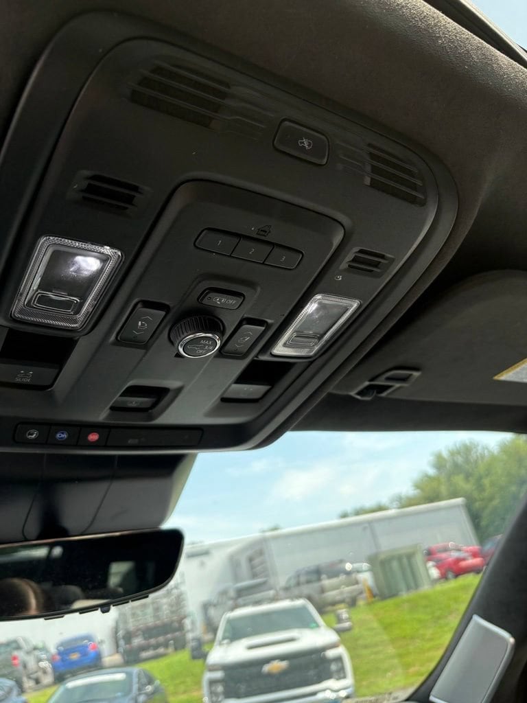 2023 Cadillac Escalade ESV Sport Platinum - Photo 15