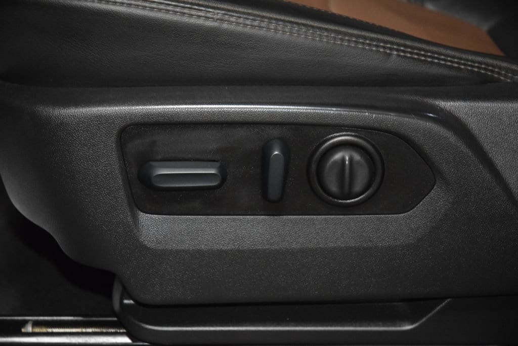 2022 Chevrolet Silverado 3500HD High Country - Photo 46