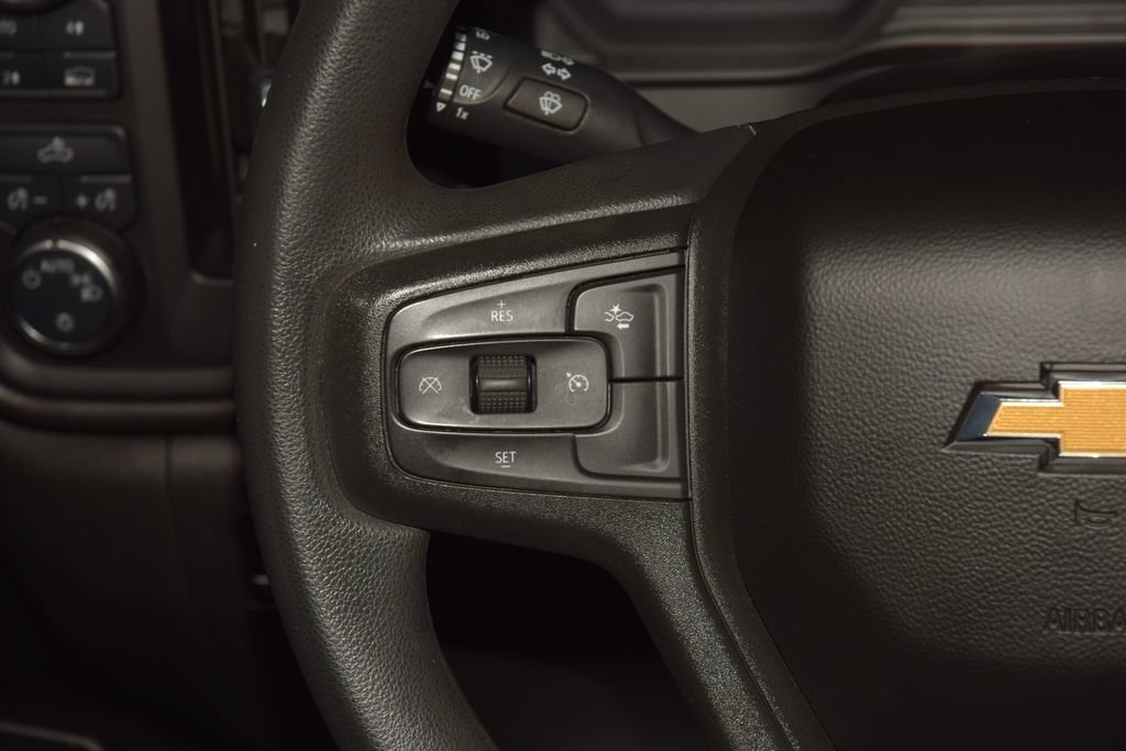 2023 Chevrolet Silverado 1500 Custom - Photo 35