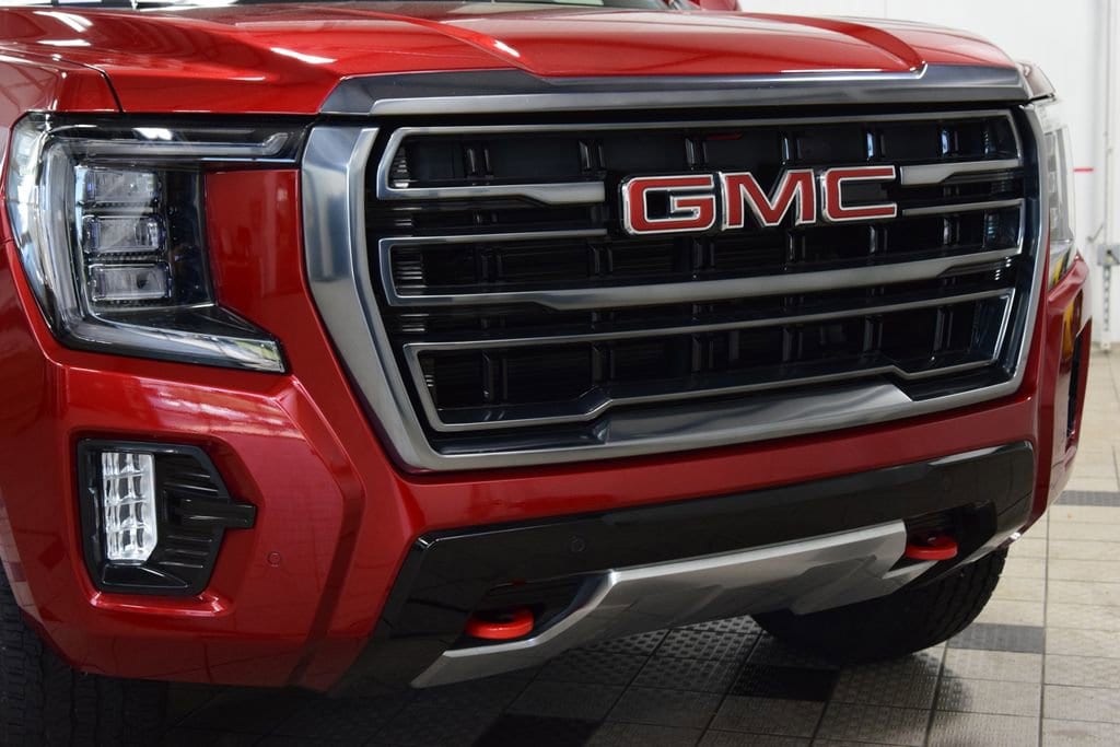 2024 GMC Yukon AT4 - Photo 13