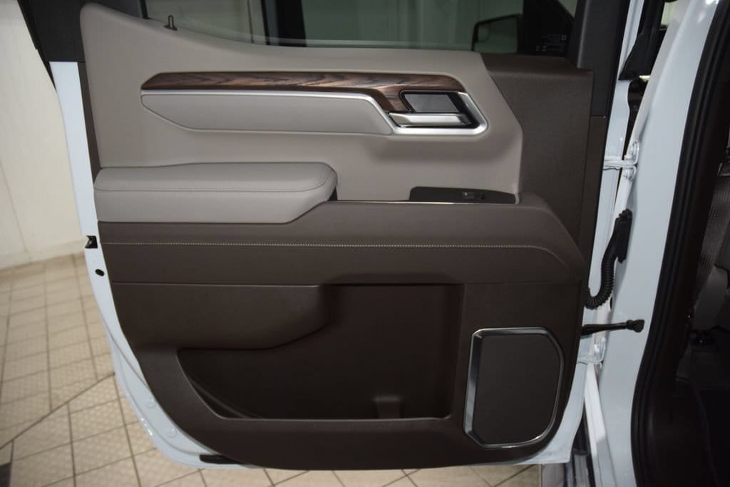 2026 GMC Sierra 1500 SLT - Photo 49