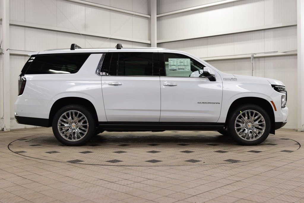 2026 Chevrolet Suburban High Country - Photo 9