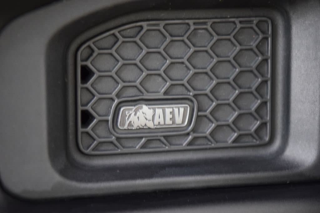 2023 GMC Sierra 1500 AT4X - Photo 17