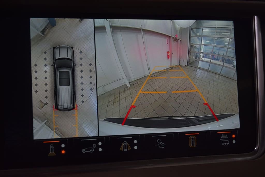 2024 GMC Yukon Denali - Photo 57