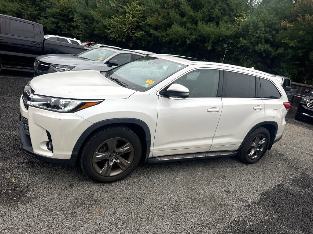 2018 Toyota Highlander Limited Platinum photo 4