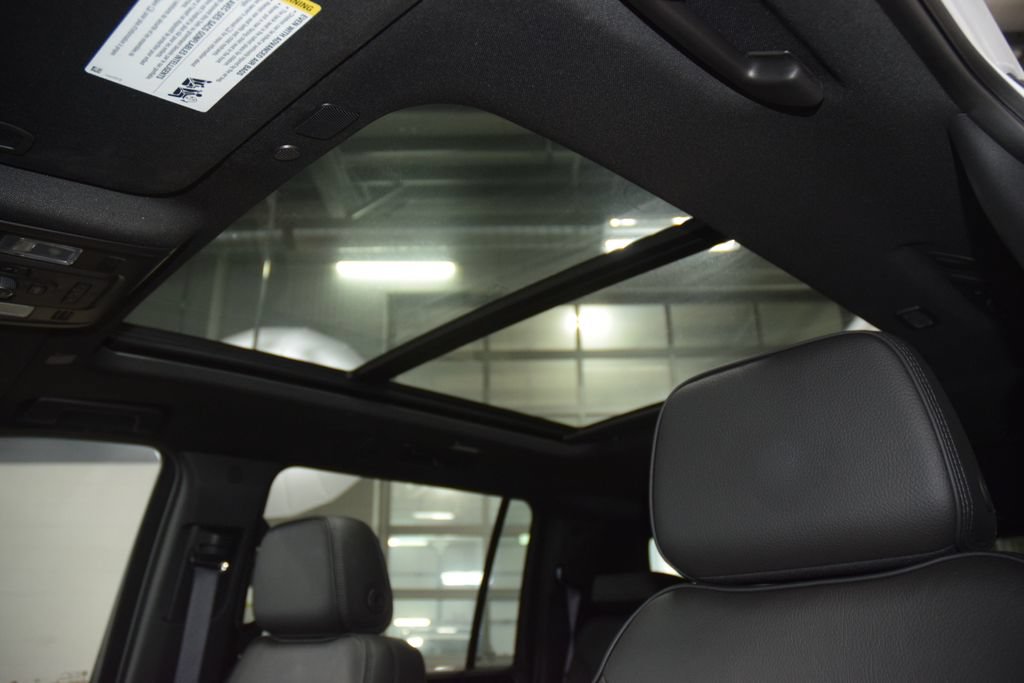 2024 GMC Yukon XL Denali - Photo 52