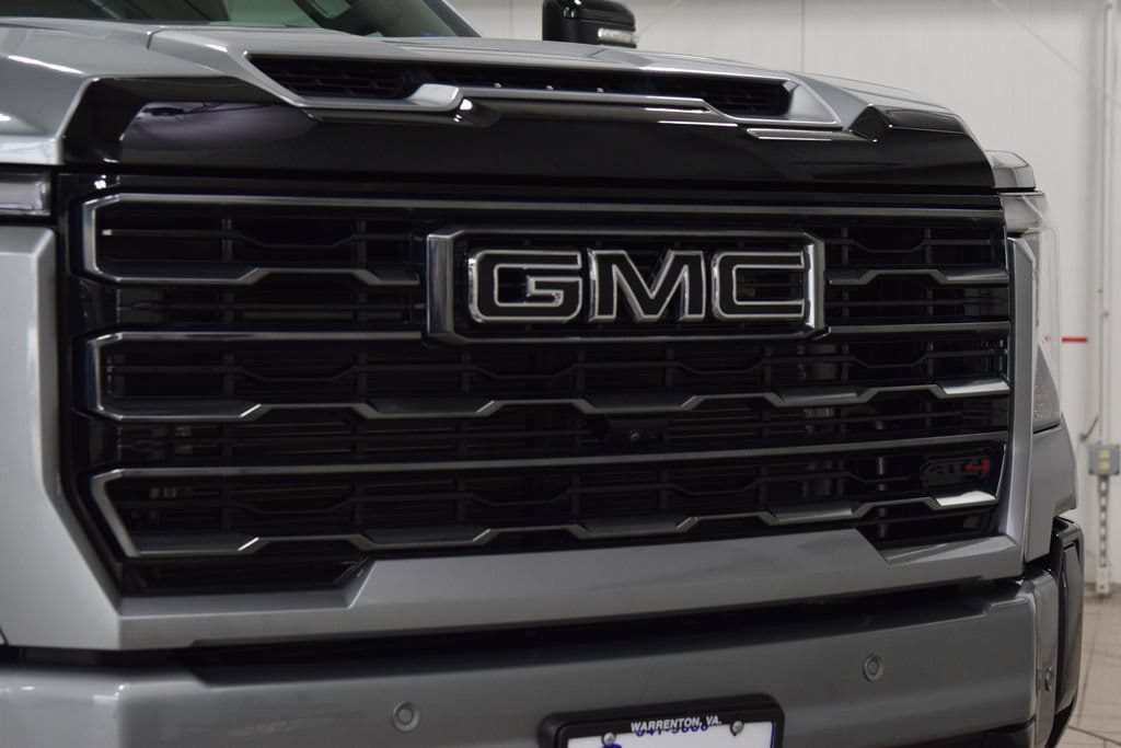 2024 GMC Sierra 2500HD AT4 - Photo 11