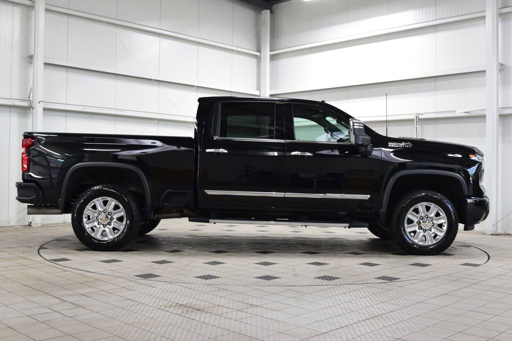 2024 Chevrolet Silverado 2500HD High Country - Photo 9