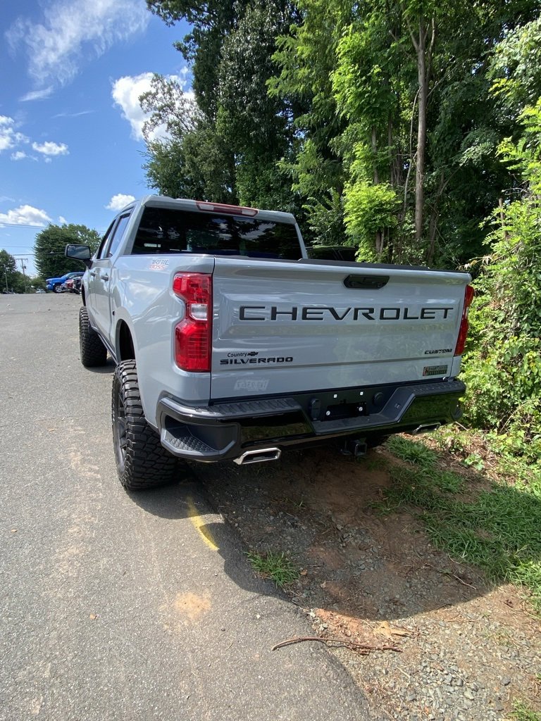 2024 Chevrolet Silverado Trail Boss Custom photo 4