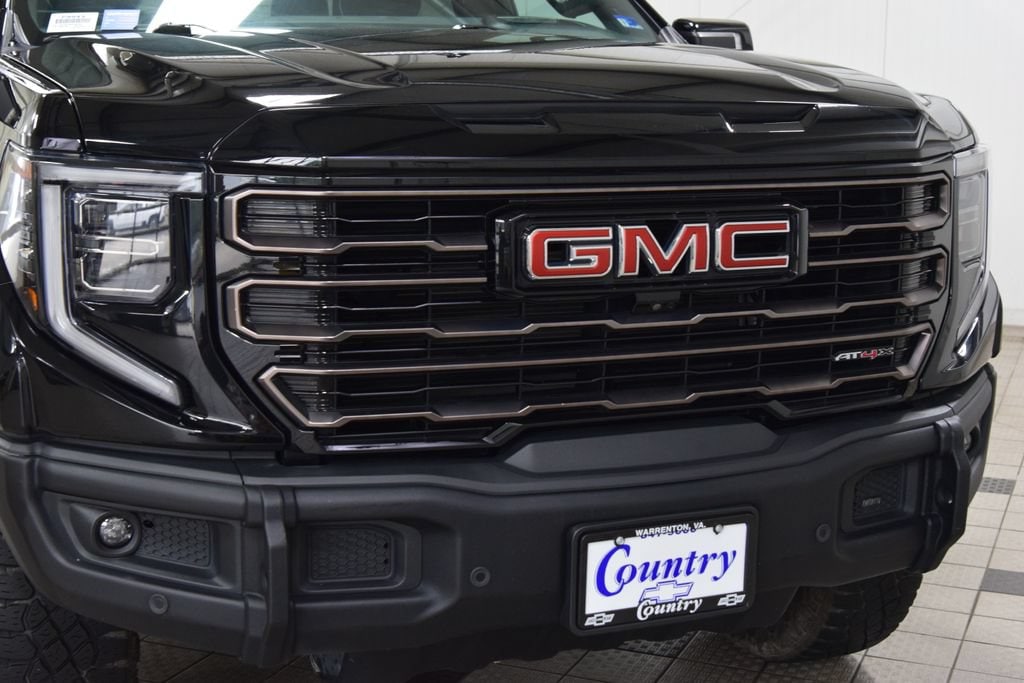 2023 GMC Sierra 1500 AT4X - Photo 13
