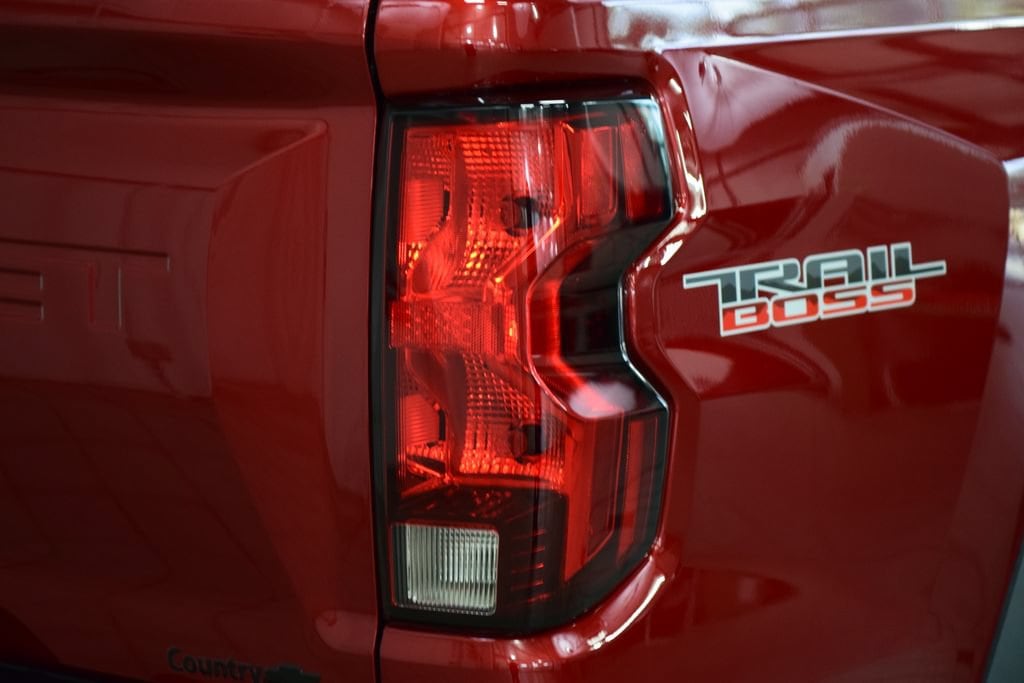 2026 Chevrolet Colorado Trail Boss - Photo 19
