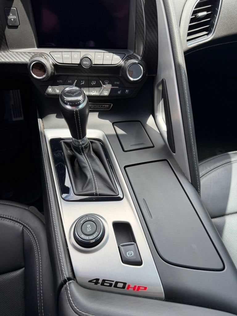 2015 Chevrolet Corvette Base - Photo 25