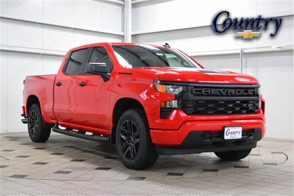 2026 Chevrolet Silverado Custom's photo