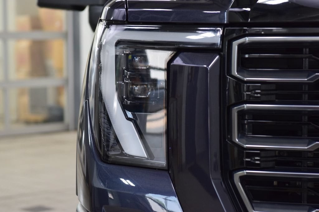 2024 GMC Sierra 2500HD AT4 - Photo 11