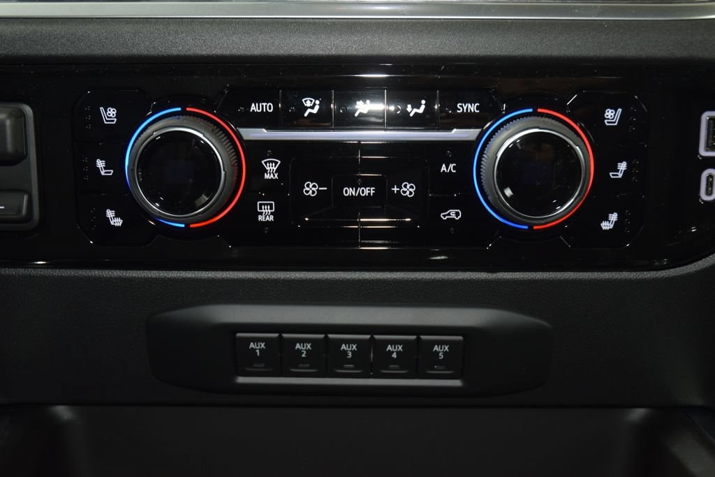 2026 Chevrolet Silverado 2500 HD LTZ - Photo 39