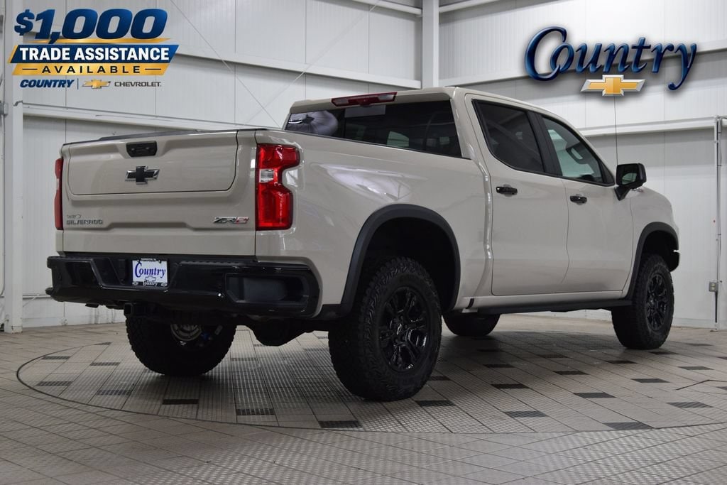 2026 Chevrolet Silverado 1500 ZR2 - Photo 8