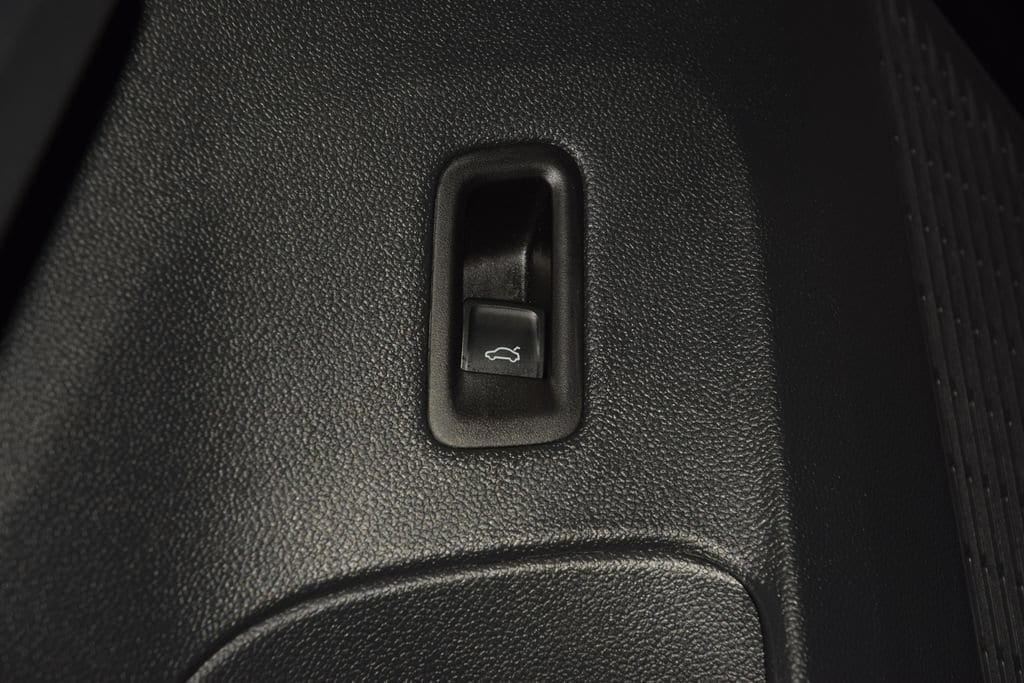 2025 Volkswagen Atlas SEL - Photo 47