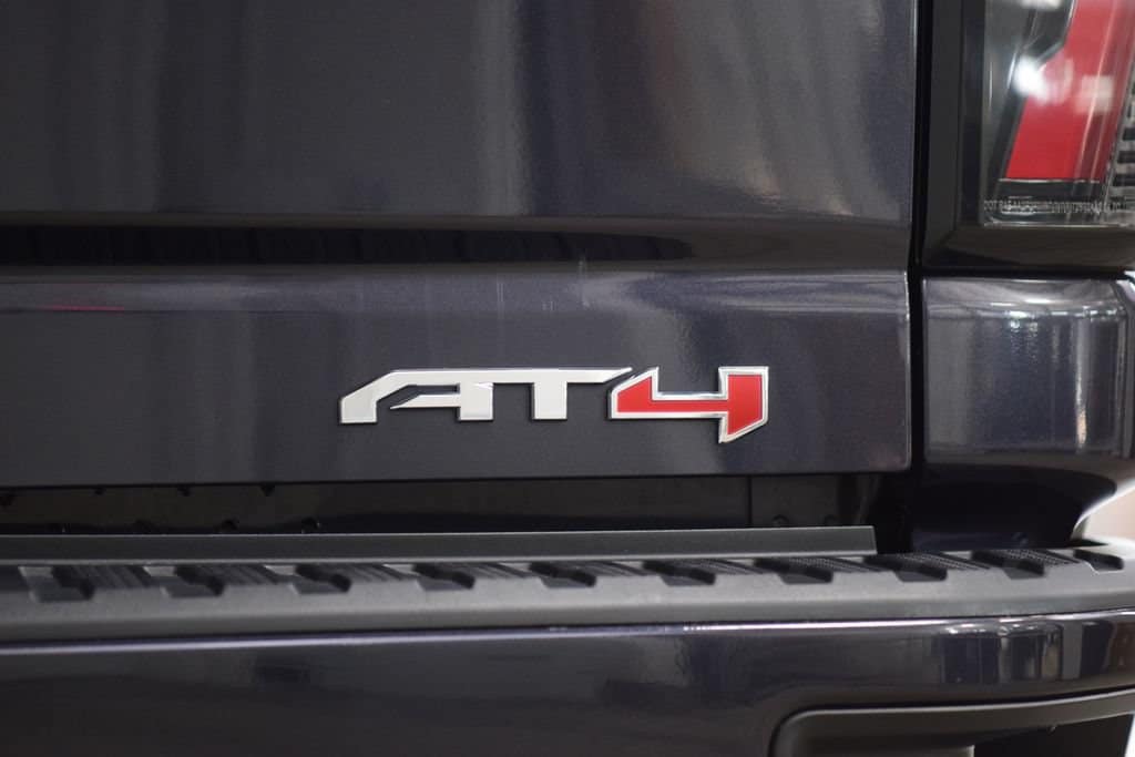 2024 GMC Sierra 2500HD AT4 - Photo 25