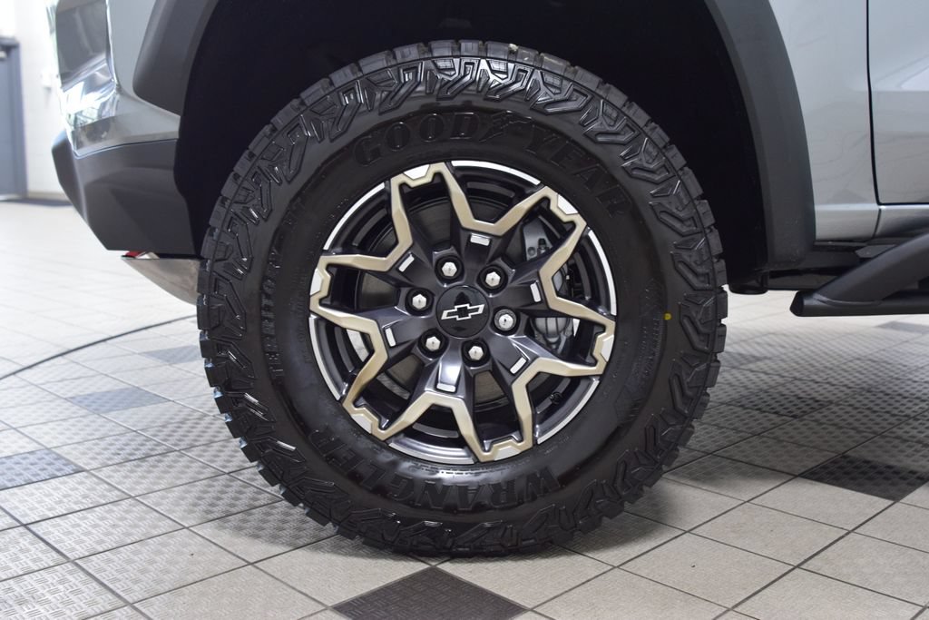 2026 Chevrolet Colorado ZR2 - Photo 31