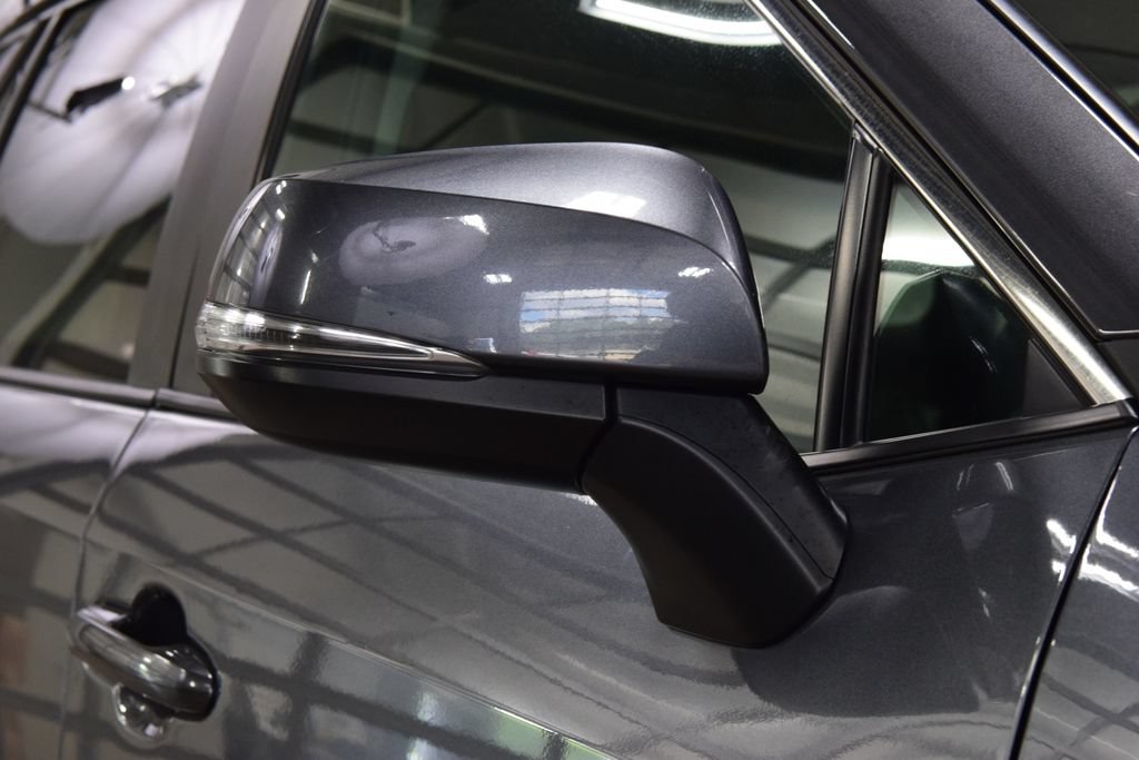 2022 Toyota RAV4 XLE - Photo 14
