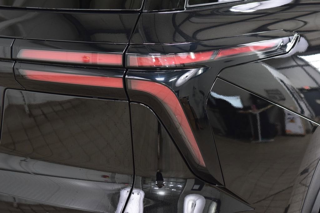 2026 Chevrolet Traverse LT - Photo 19