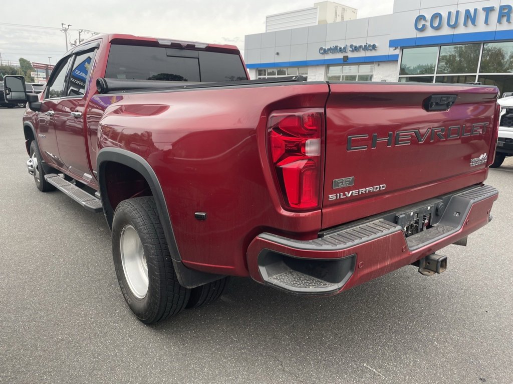 2022 Chevrolet Silverado High Country photo 4