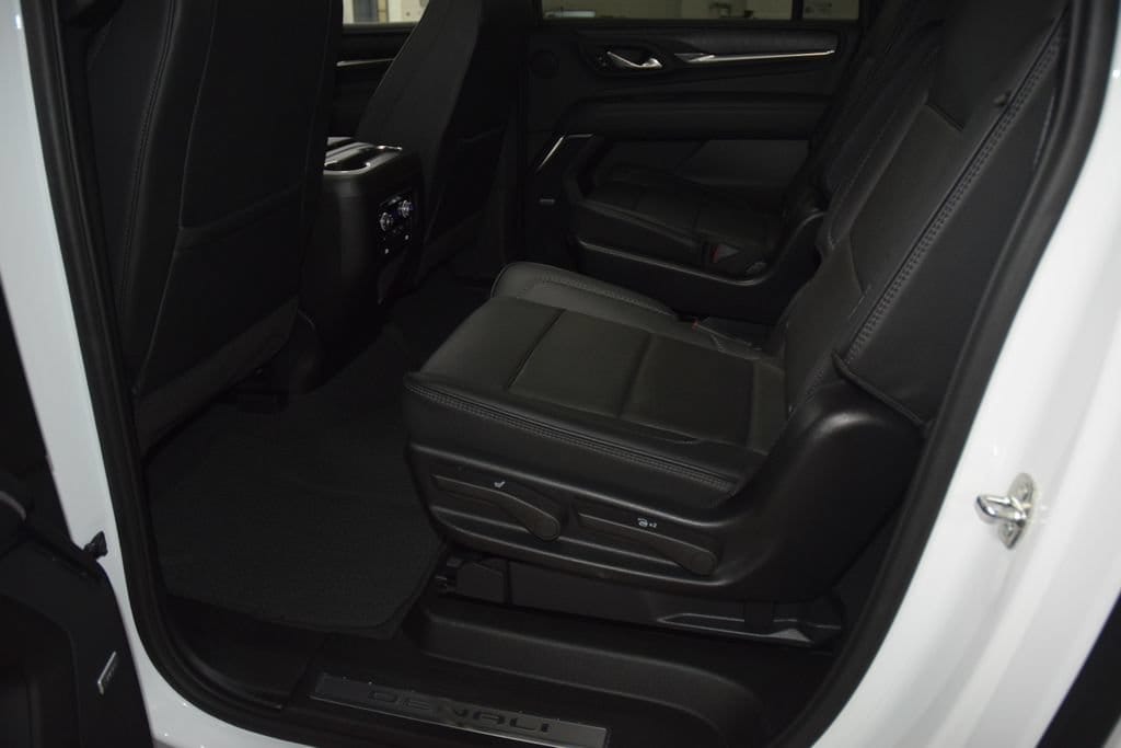 2024 GMC Yukon XL Denali - Photo 44